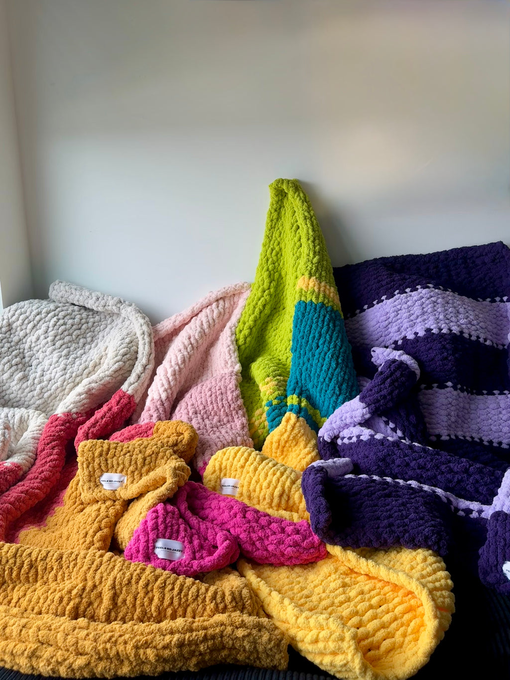 Chunky Knit Blanket — COLOR BLOCK