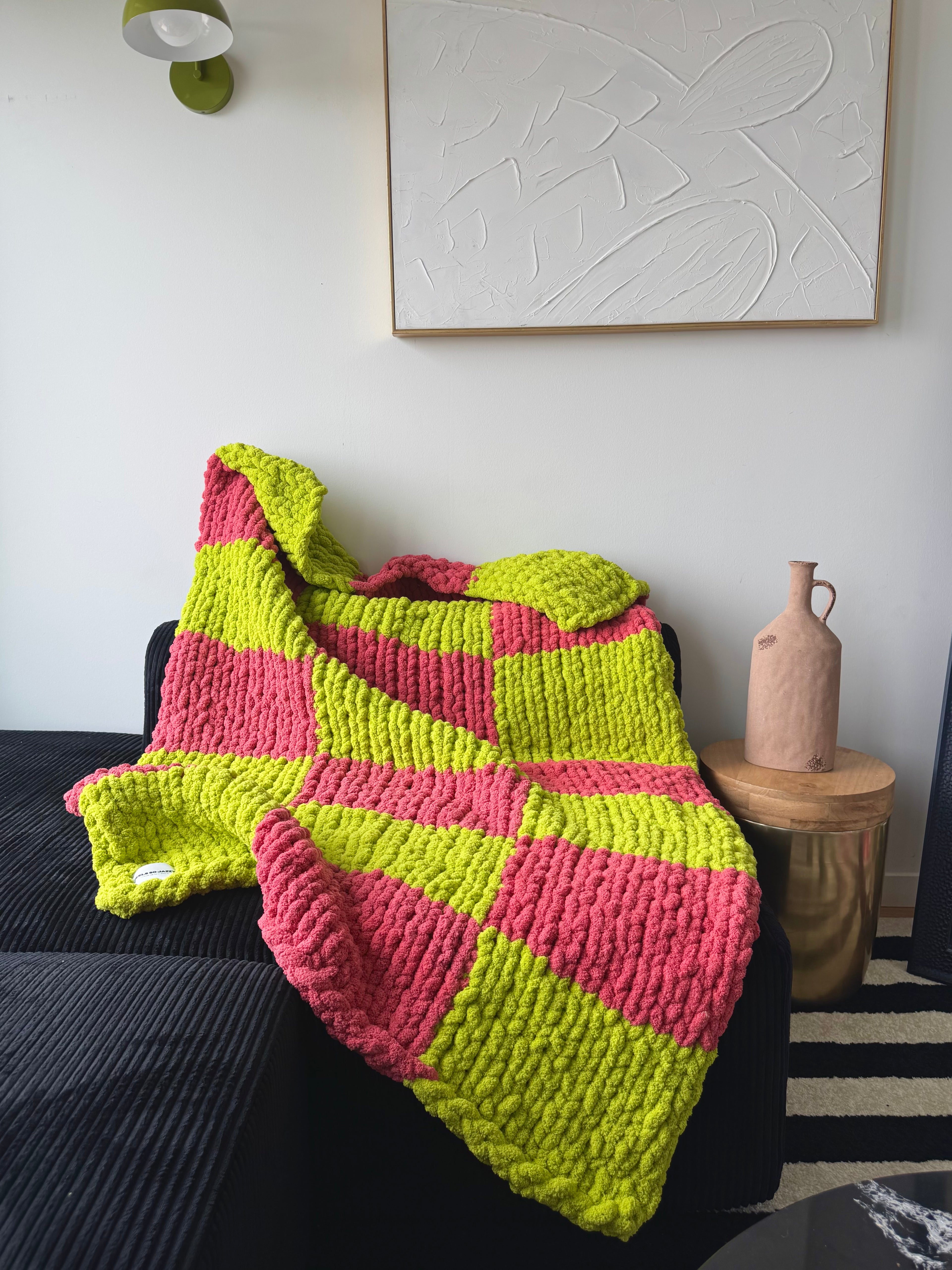 Chunky Knit Blanket — CHECKERED